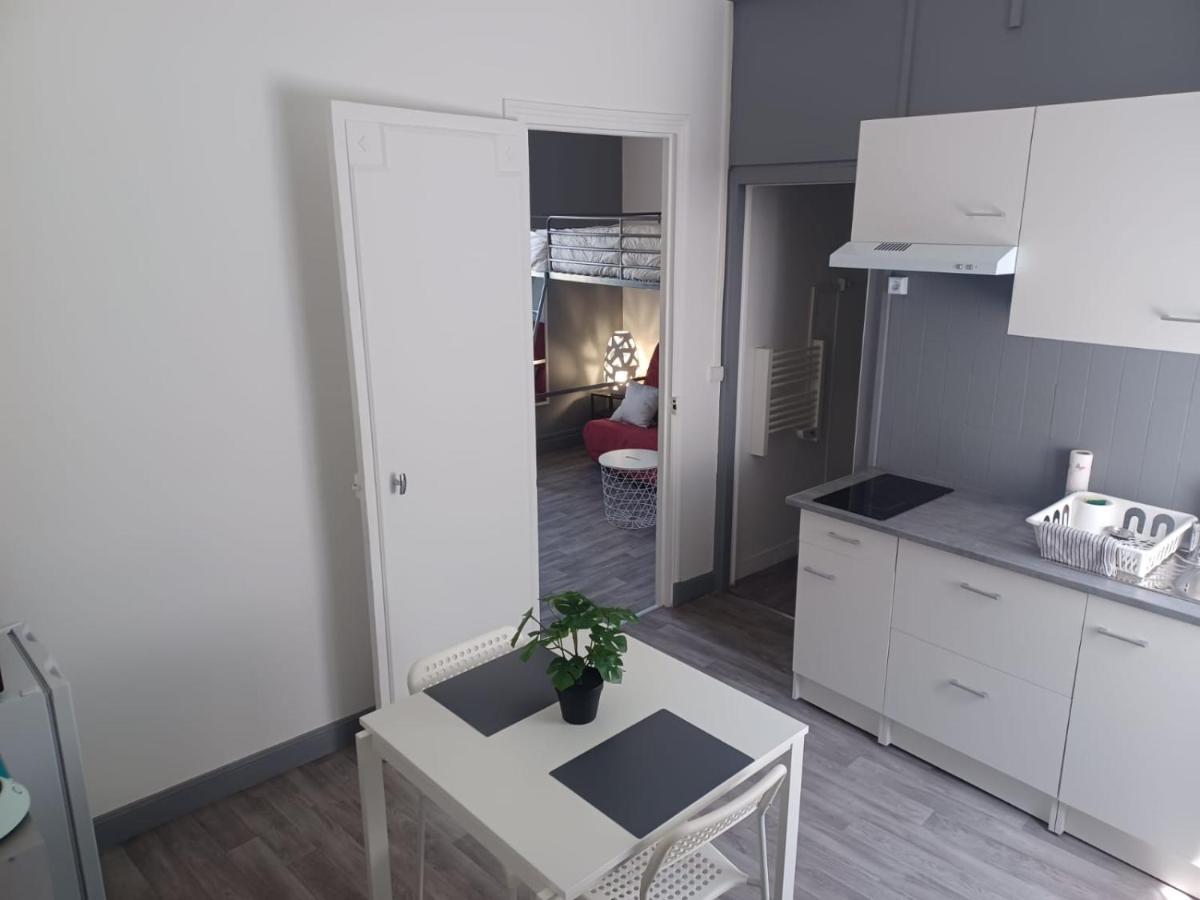 Le Carnot Proche Gare Et Iut Chez Adrien Apartment Saint-Quentin  Ngoại thất bức ảnh