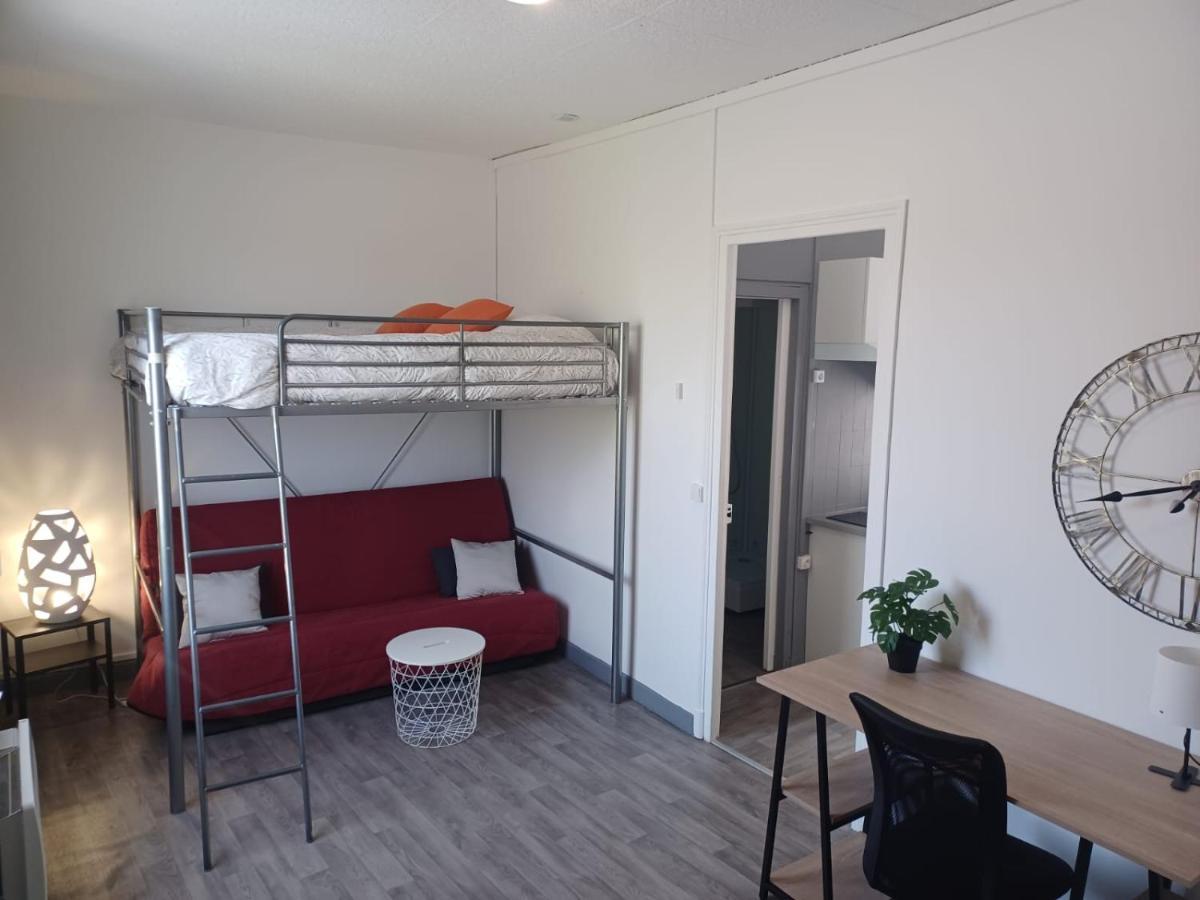 Le Carnot Proche Gare Et Iut Chez Adrien Apartment Saint-Quentin  Ngoại thất bức ảnh