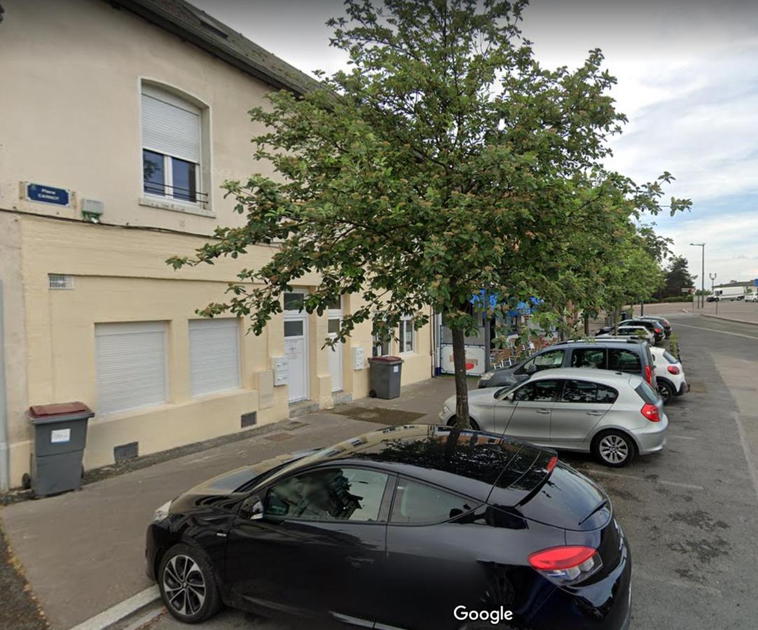Le Carnot Proche Gare Et Iut Chez Adrien Apartment Saint-Quentin  Ngoại thất bức ảnh