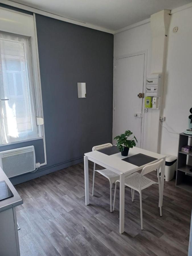 Le Carnot Proche Gare Et Iut Chez Adrien Apartment Saint-Quentin  Ngoại thất bức ảnh