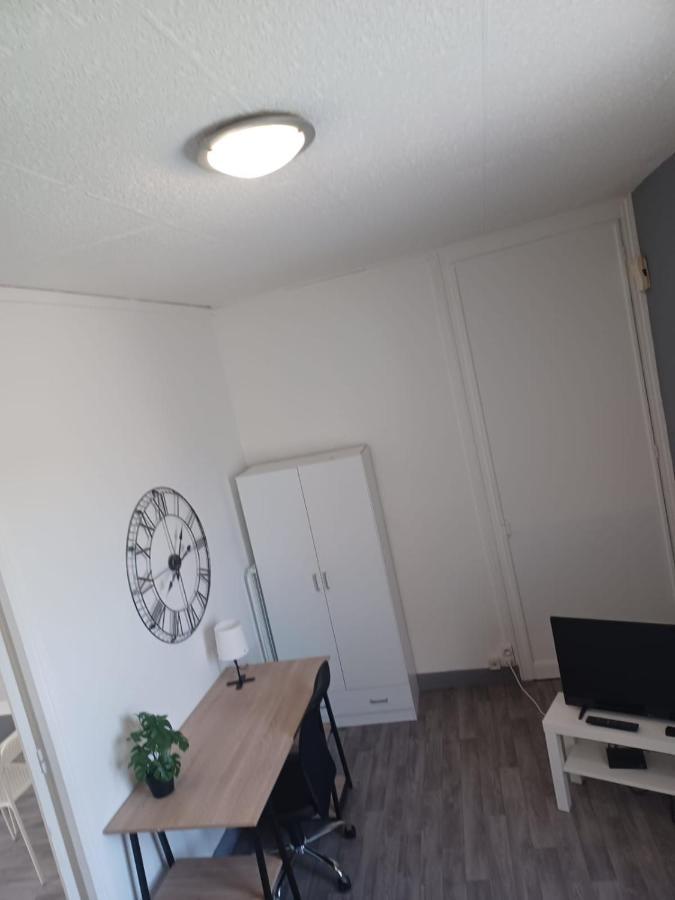 Le Carnot Proche Gare Et Iut Chez Adrien Apartment Saint-Quentin  Ngoại thất bức ảnh